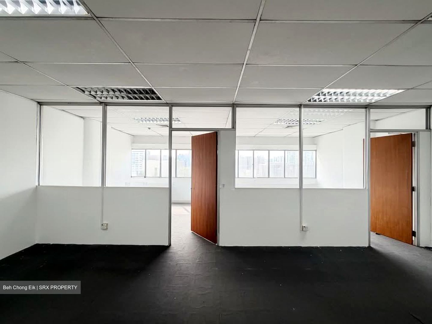 Golden Mile Tower (D7), Office #561014561